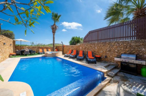 Levecca 2 Holiday Home